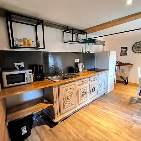 Apartment Le Dahlia - Jardin De Marie